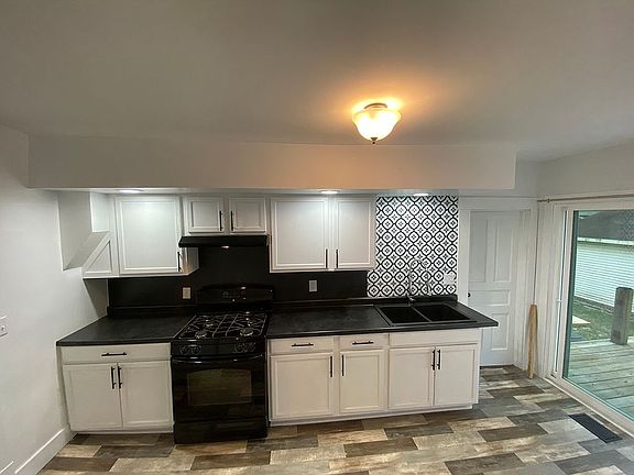 3rd image of 116 Newnam Ave