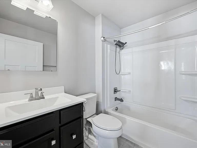 313 Switchgrass Ct — Photo 13
