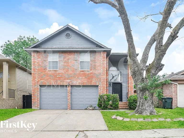 5116 Wedgewood Dr — Photo 1