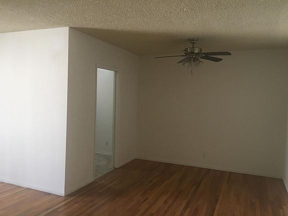 2nd image of 8520 Sherwood Dr