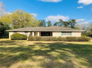 591 Highway 1188, Hessmer, LA 71341