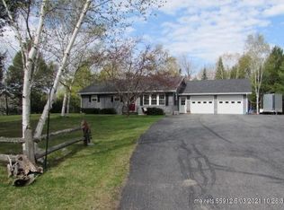 1880 Mattamiscontis Rd, Lincoln, ME 04457