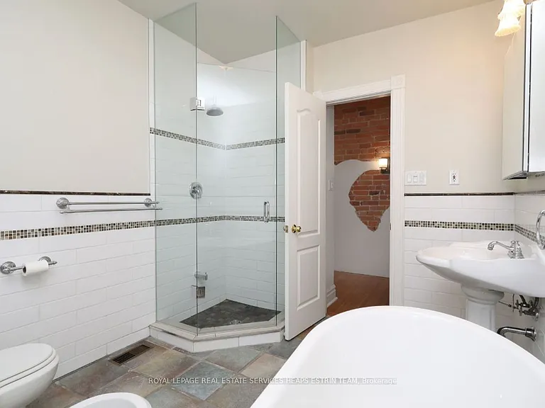 476 Euclid Ave #UPPER — Photo 21