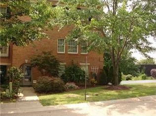 117 Wynnewood Dr, Pittsburgh, PA 15228