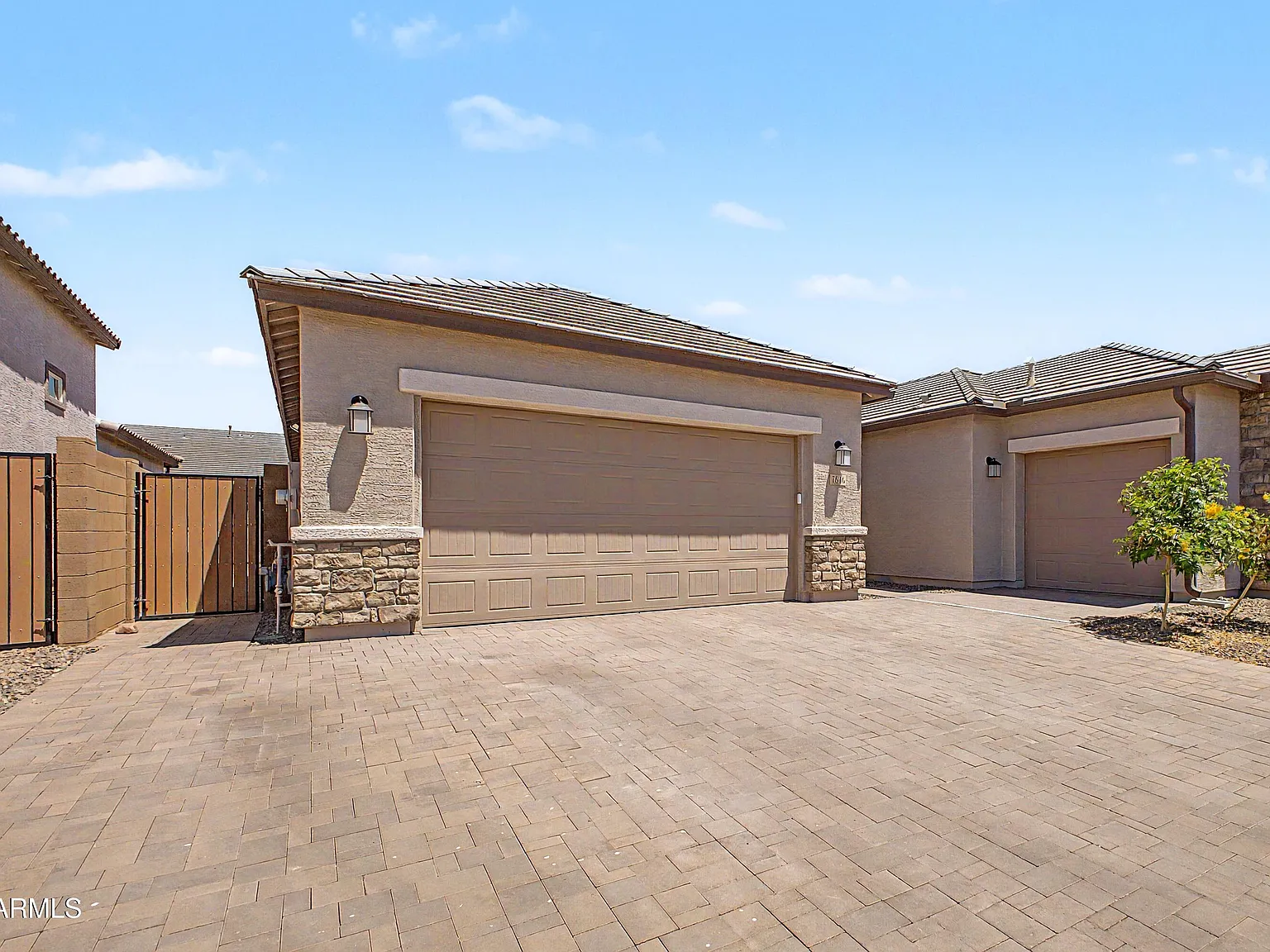 4 bed, 3.0 bath, 3024 sqft, $3,850 — Photo 4