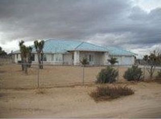 9538 Tumbleweed Rd, Phelan, CA 92371