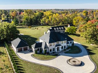 949 W 136th St, Carmel, IN 46032