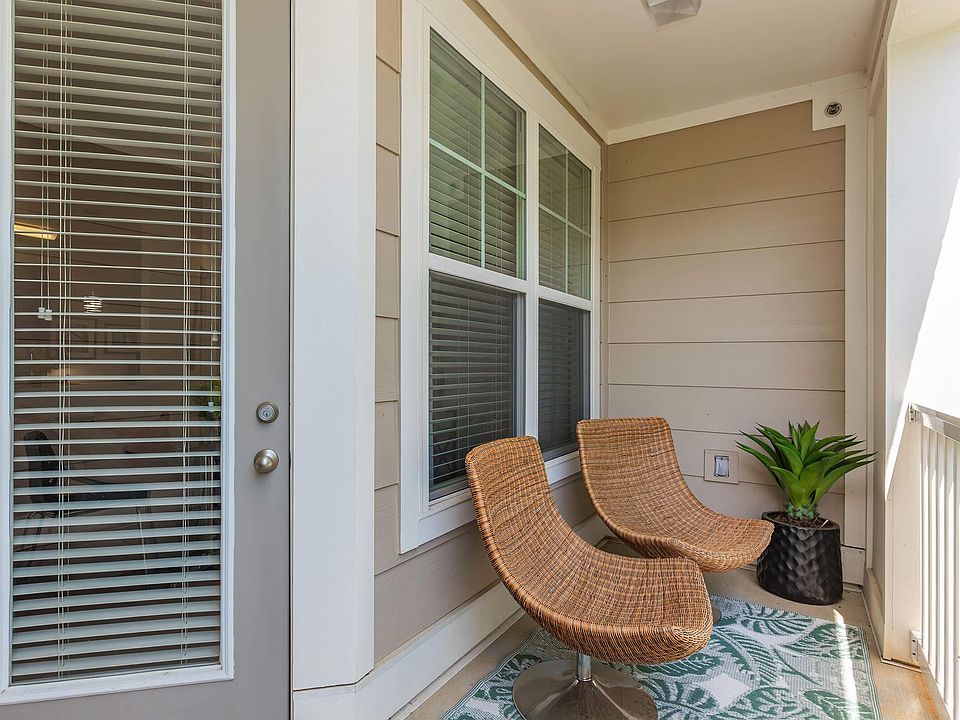 1st image of 100 Spade Leaf Blvd #D307