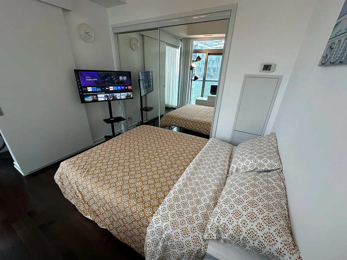 Deluxe Room - — Photo 2