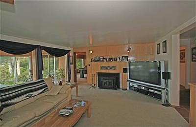4th image of 22634 10th Ave S