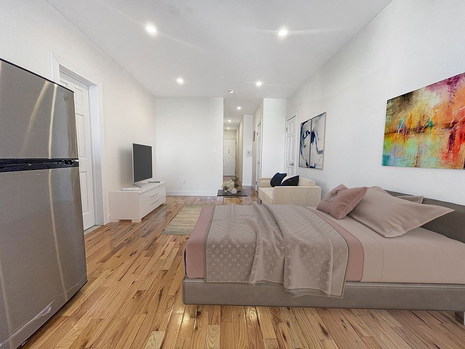 2nd image of 150 Brighton 15th St APT 3M