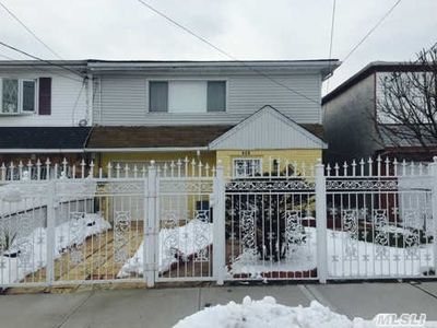 565 Beach 64th St, Arverne, NY, 11692