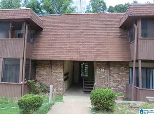 14 Shadowood Cir NE #D, Birmingham, AL 35215