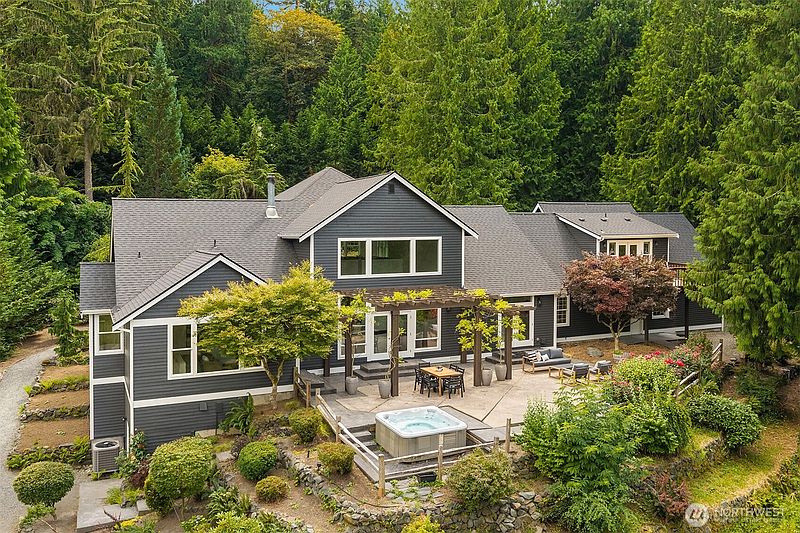 3rd image of 26218 SE Old Black Nugget Road
