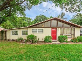 557 Monroe Ave, Apopka, FL 32703