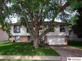 1810 N 146th St, Omaha, NE 68154