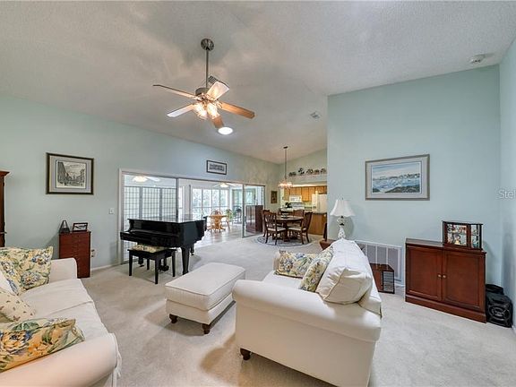 3rd image of 1520 Longford Dr