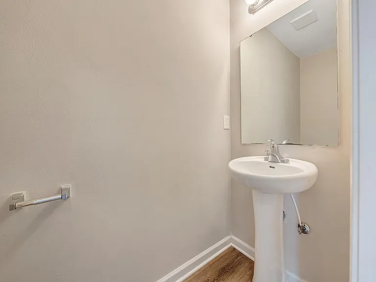 2501 Willow Walk Dr NW — Photo 15