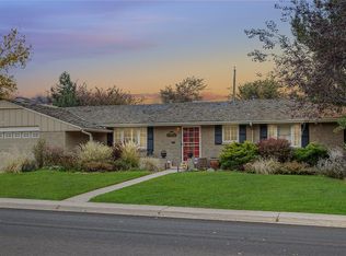 2600 E Flora Pl, Denver, CO 80210