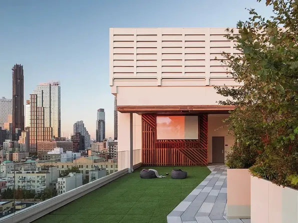 58 Saint Marks Place image 24 of 26