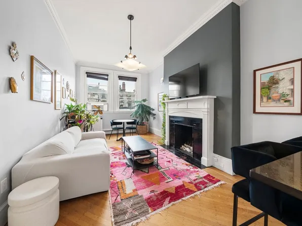 165 Beacon St APT 8, Boston, MA 02116