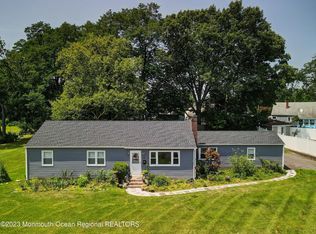 11 Bedle Rd, Hazlet, NJ 07730