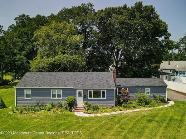 11 Bedle Road, Hazlet, NJ 07730