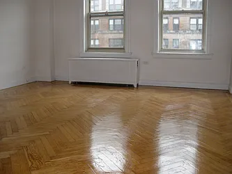 Rented by Elinor Taasa, LREB