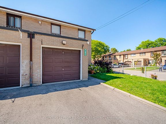 4th image of 79 Fleetwood Cres