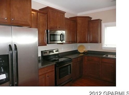 3rd image of 3332 Ellsworth Drive #A