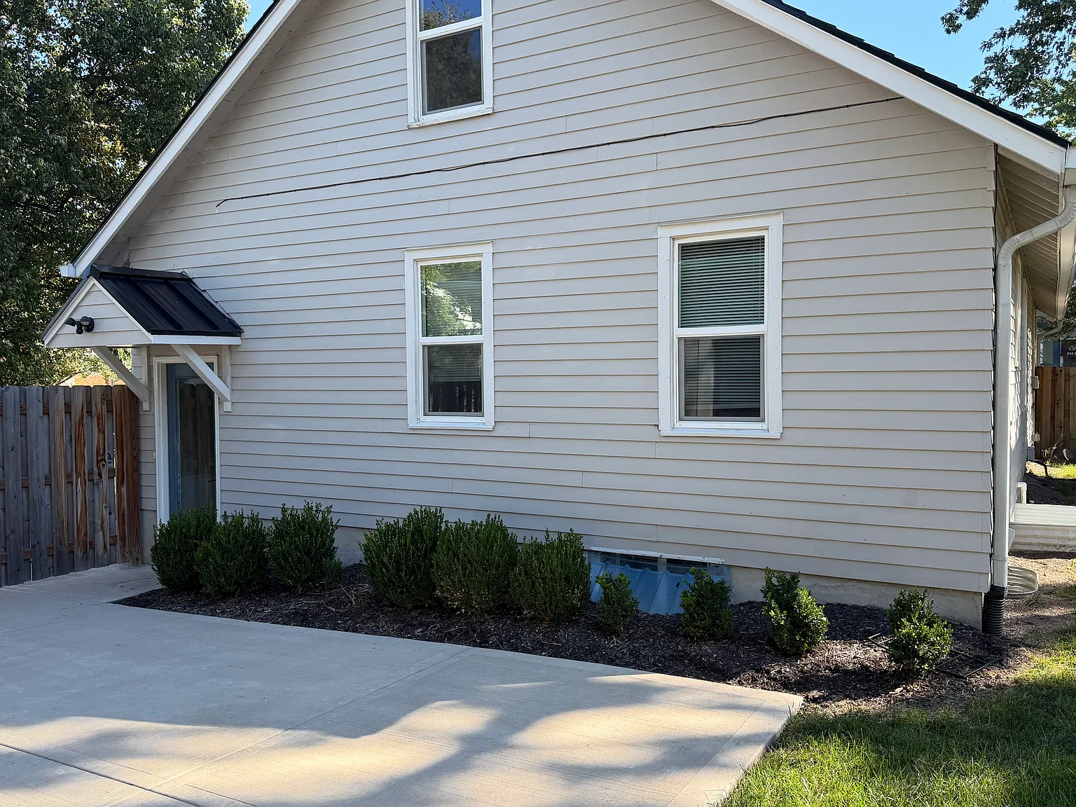 3 bed, 1.5 bath, 1404 sqft, $1,750 — Photo 4
