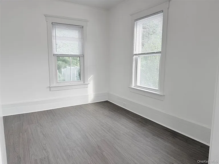 406 Tower Ave — Photo 10
