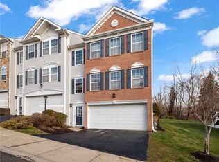 312 Blake Ct, Coraopolis, PA 15108