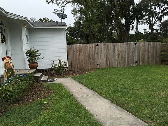 3rd image of 444 NW 30th Ave