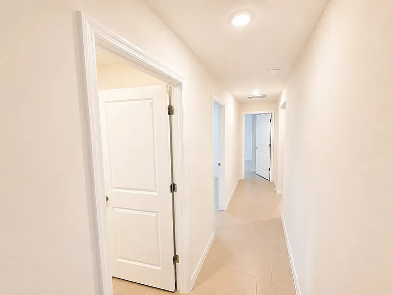 17240 Cantu Ct — Photo 6