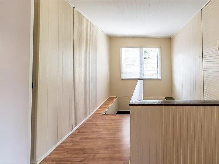 541 NE 2nd Ave #B — Photo 7