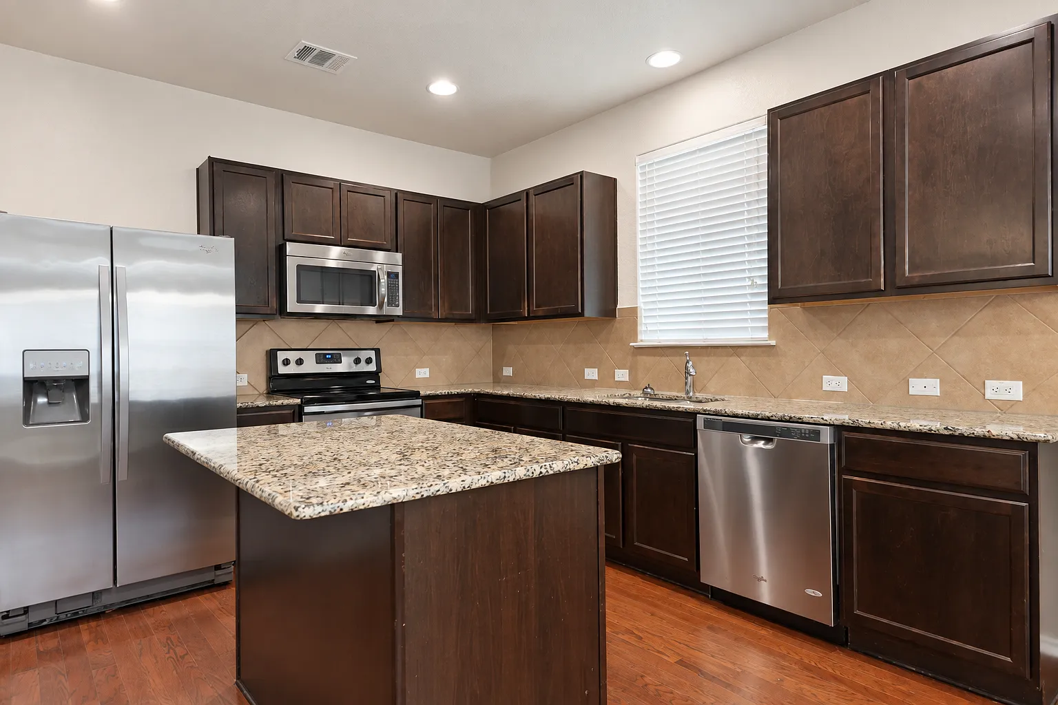 302 W Orion Dr, Killeen — Photo 4