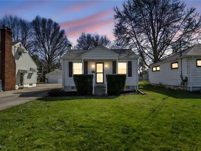 127 Dilworth St, Elyria, OH, 44035