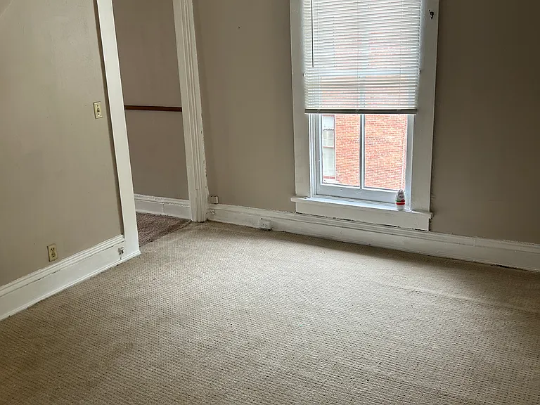 736 E High St #3 — Photo 7