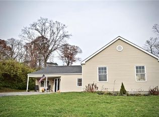 808 Darlington Rd, Carnegie, PA 15106