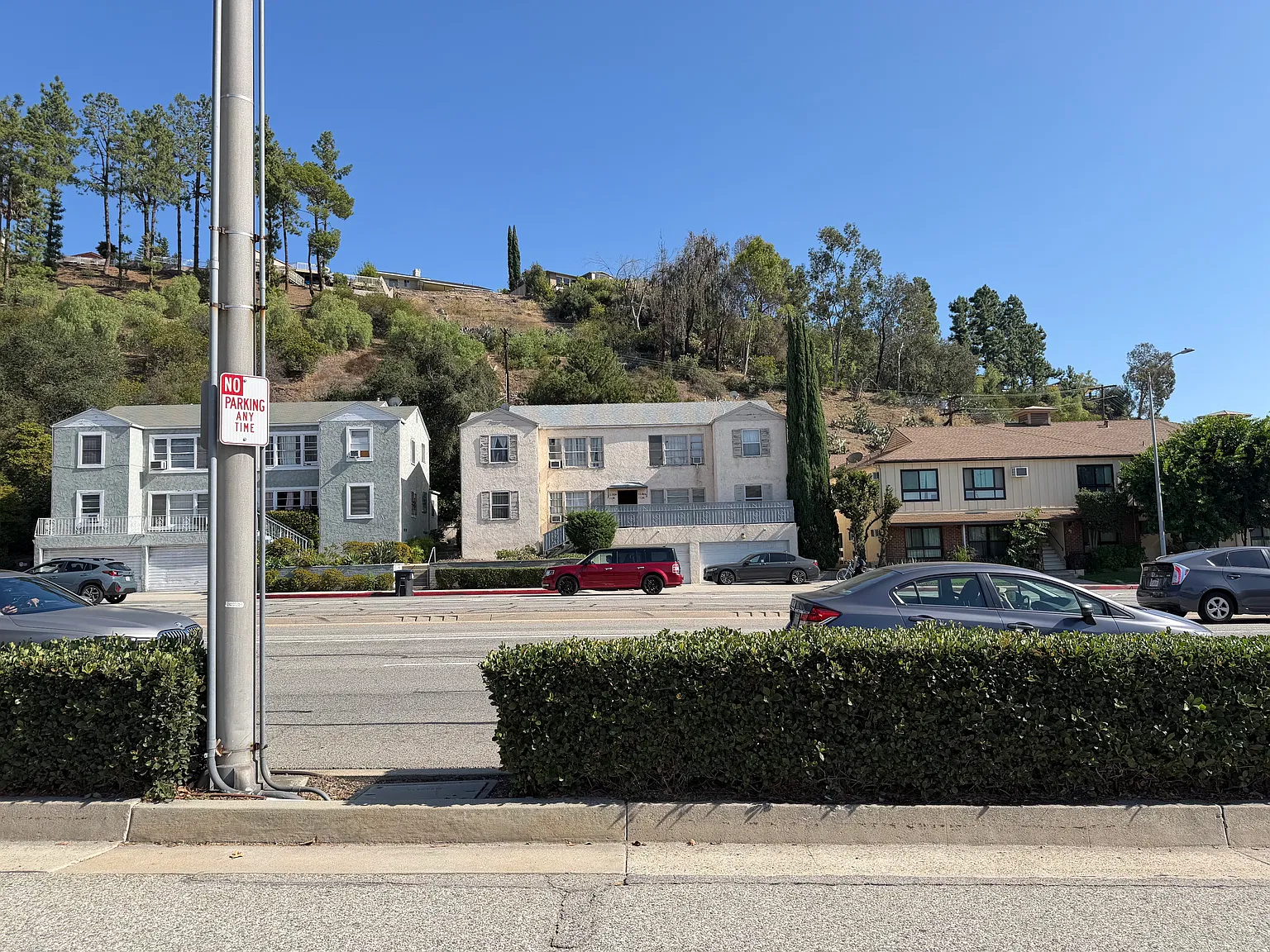 1 bed, 750 sqft, $2,000 — Photo 1