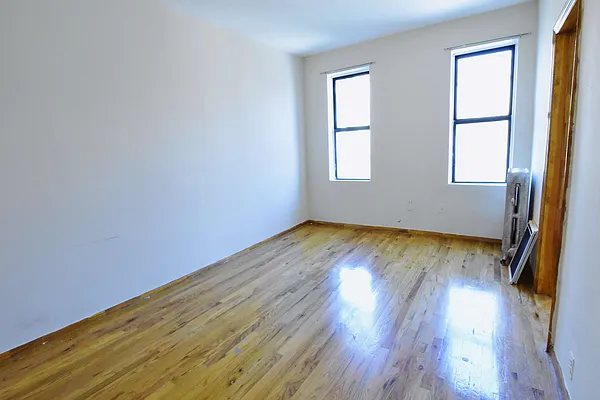 Rented by Bold New York | media 10