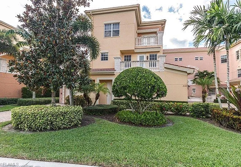 538 Avellino Isles Cir #9201 — Photo 1
