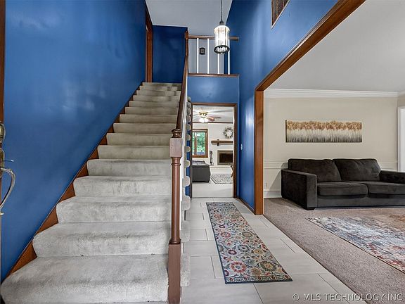 5th image of 2917 Greenwood Ct