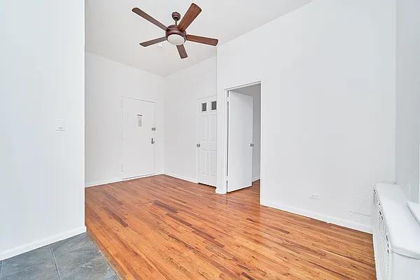 Rented by Living New York | media 17