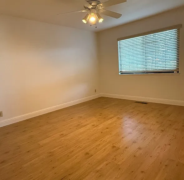5753 Reynaud Ct — Photo 27