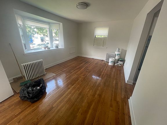 4th image of 64-72 223rd Pl Floor 1