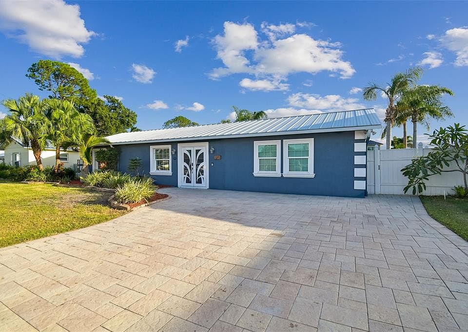 1st image of 8708 THORNWOOD LANE