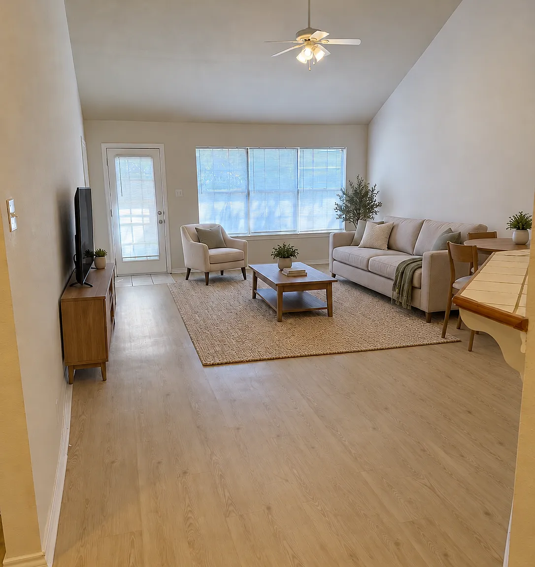 3 bed, 1304 sqft, $1,575 — Photo 3