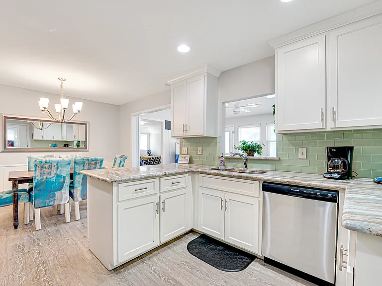 13421 Whispering Hills Dr — Photo 16